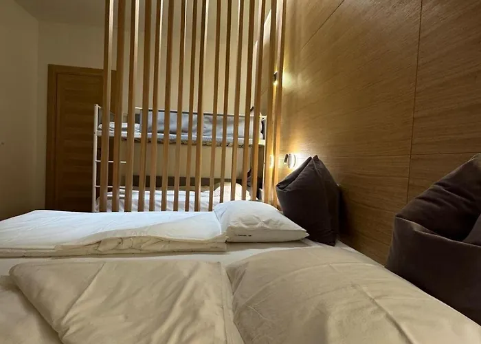 Family Boreas * Trieste