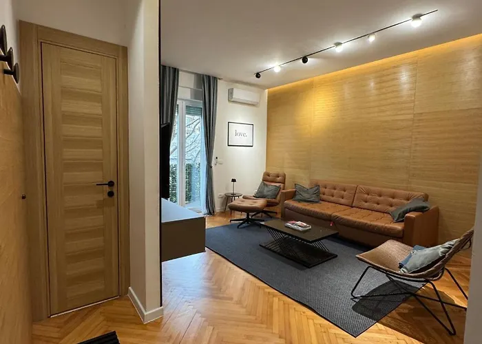 Daire Family Boreas *